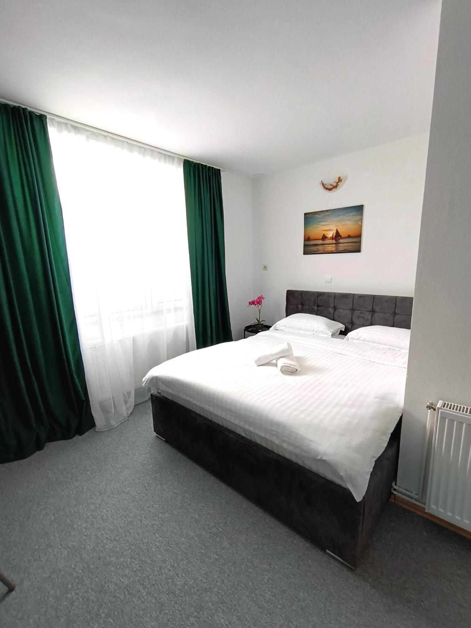 Appartement Chic Boutique Dumbrava à Sibiu Extérieur photo