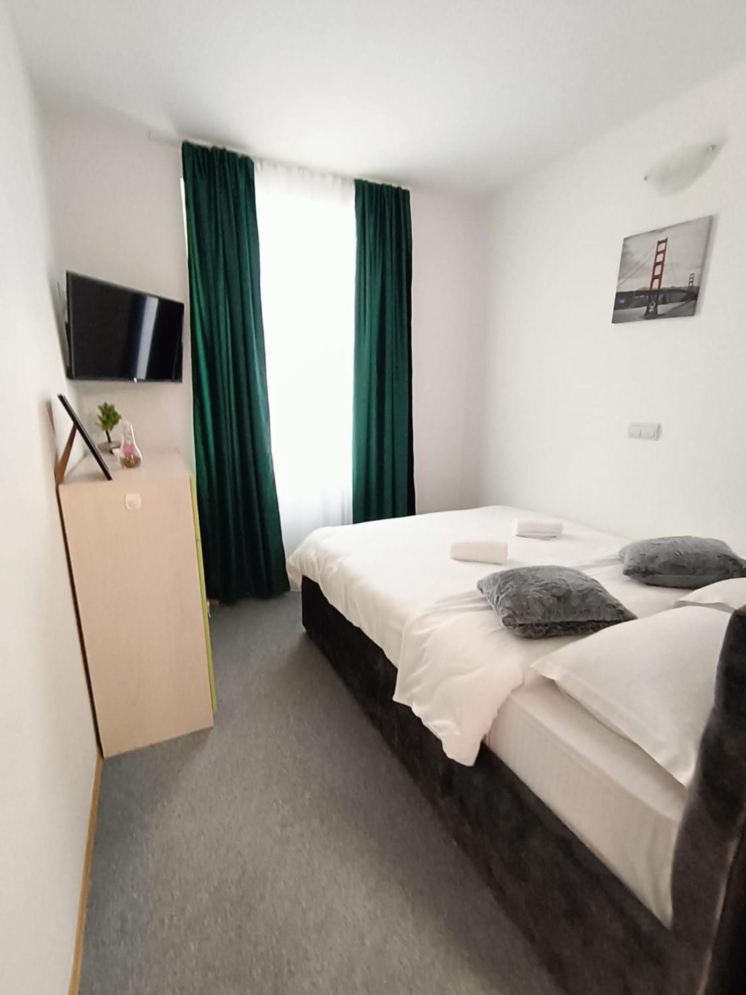 Appartement Chic Boutique Dumbrava à Sibiu Extérieur photo